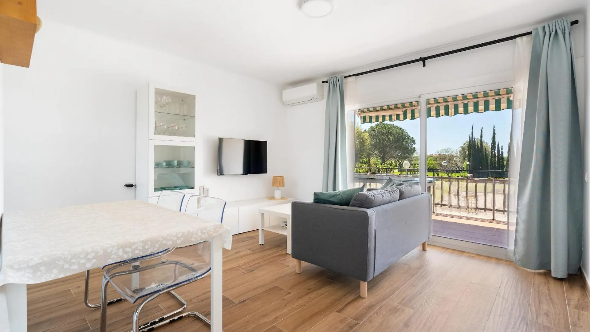 Apartment Welcs Apartamento 151 Pda Con Piscina Calonge  Spain